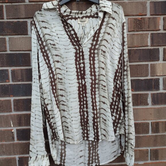 L’Agence Holly Ikat Print Blouse Viscose Button Shirt XXS NWT - Picture 2 of 6
